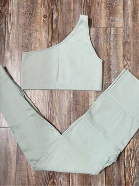SET Active Ribbed One-Shoulder Active Set in Sage